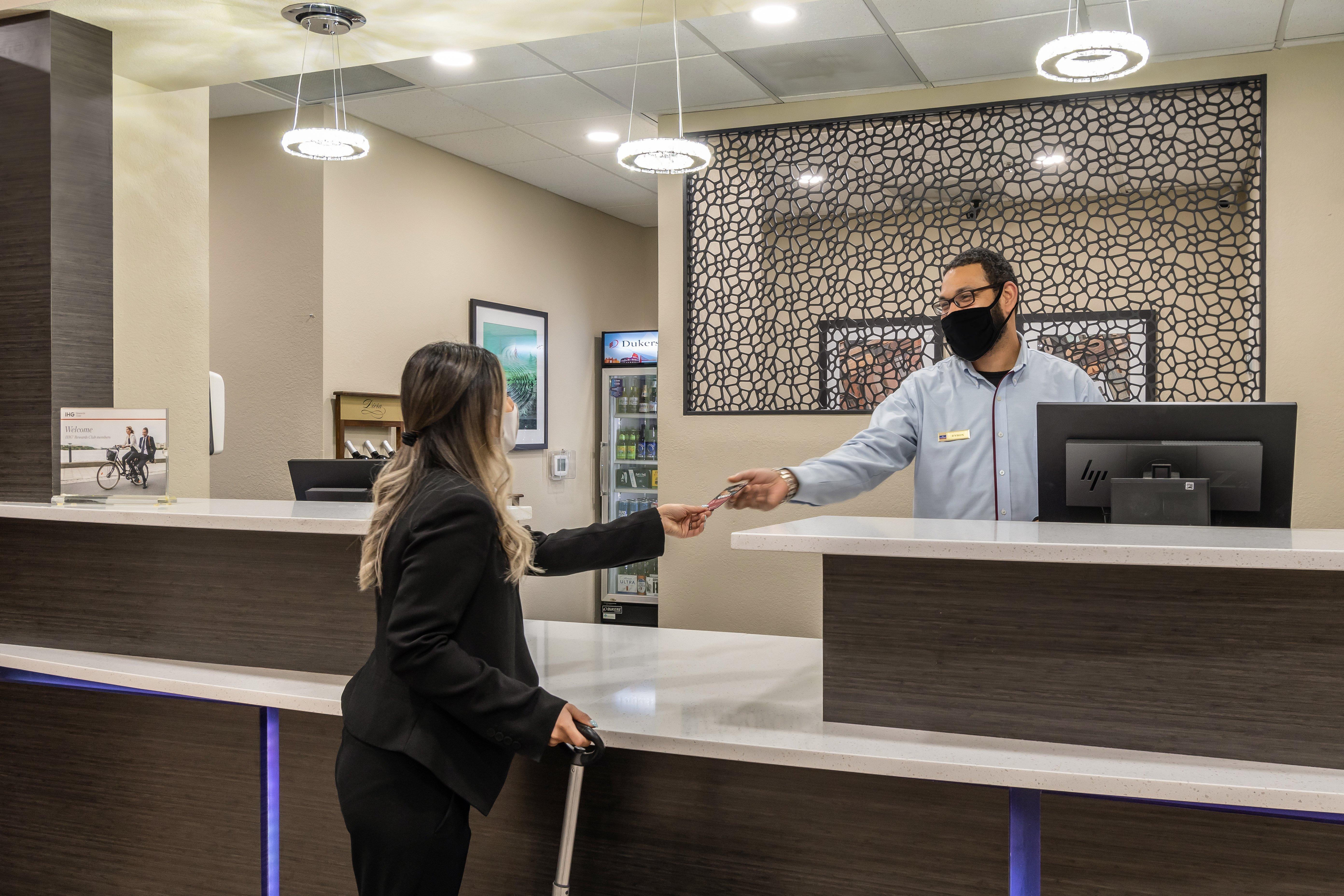 Candlewood Suites Portland Airport By Ihg מראה חיצוני תמונה